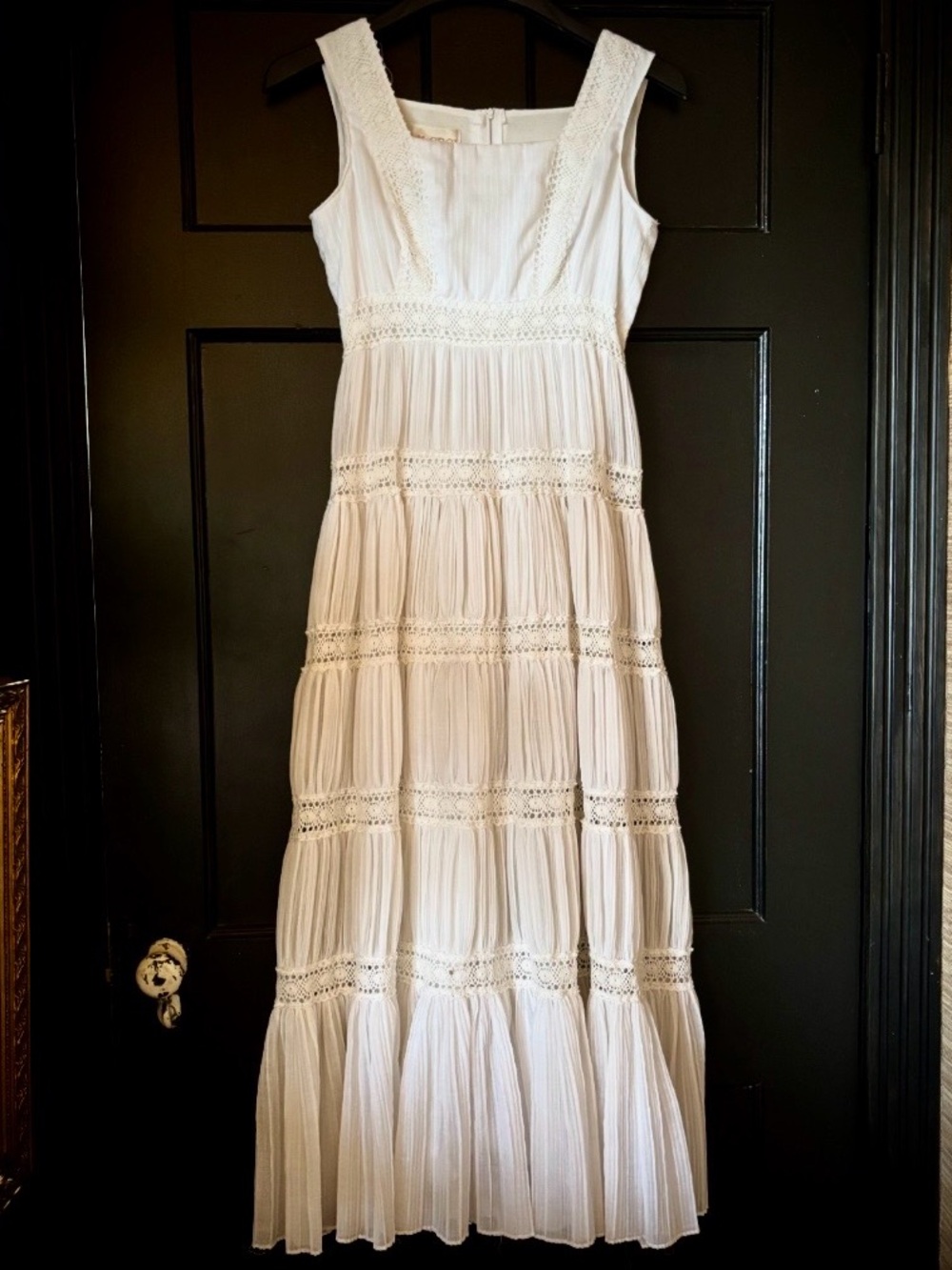 Vintage Antique CeCi of California Sleeveless White chiffon Maxi Dress Lace Trim